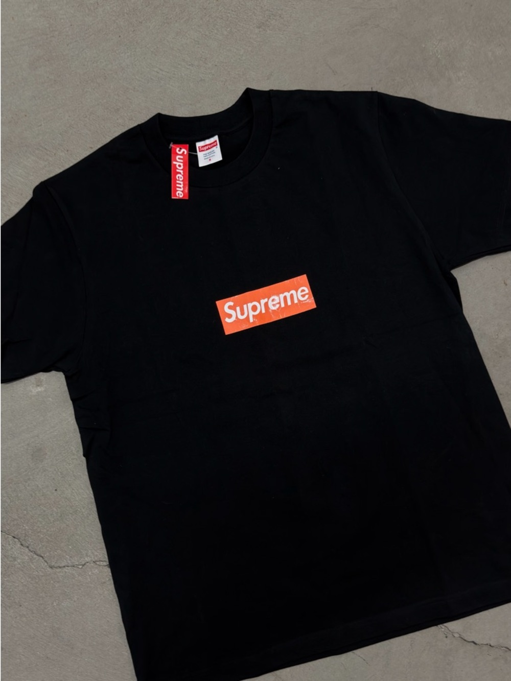 Supreme Black Tee Red Box Logo - Picture 2 of 2